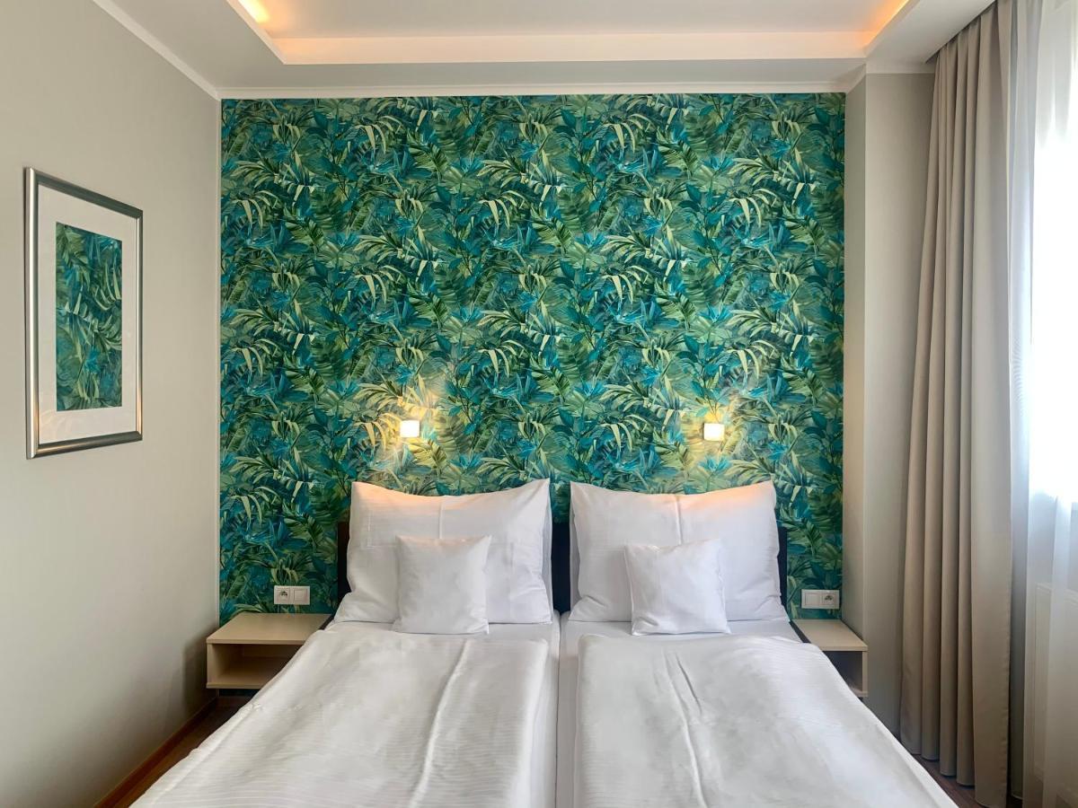 Hotel Abacie & Wellness Valašské Meziříčí Bagian luar foto
