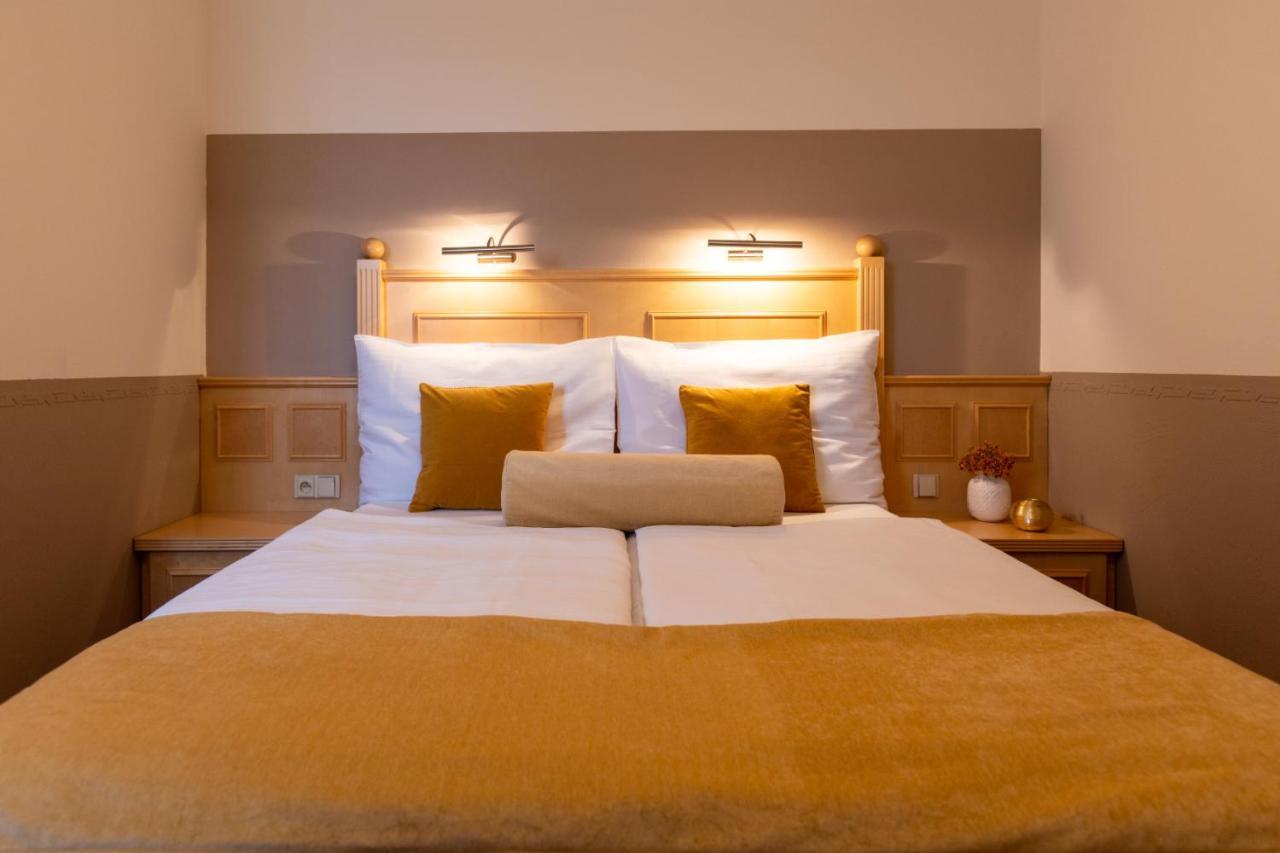 Hotel Abacie & Wellness Valašské Meziříčí Bagian luar foto