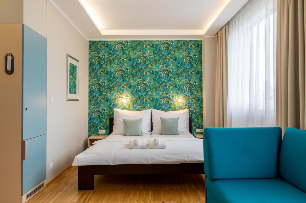 Hotel Abacie & Wellness Valašské Meziříčí Bagian luar foto