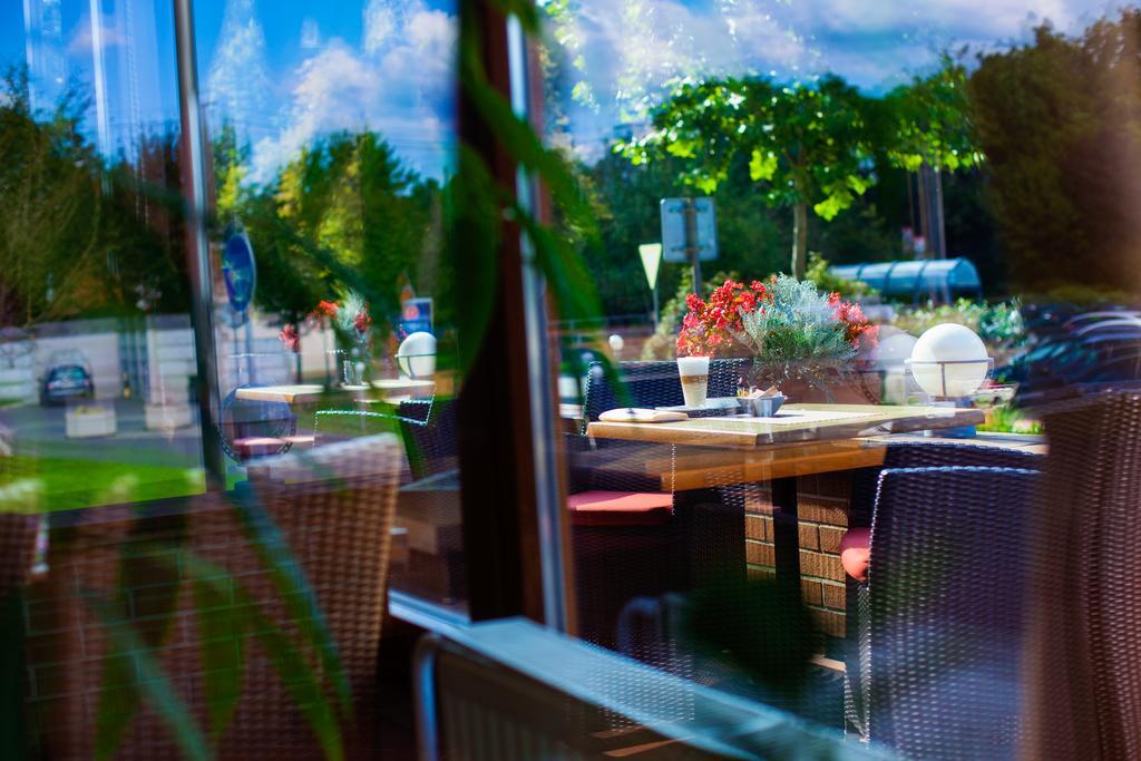 Hotel Abacie & Wellness Valašské Meziříčí Bagian luar foto