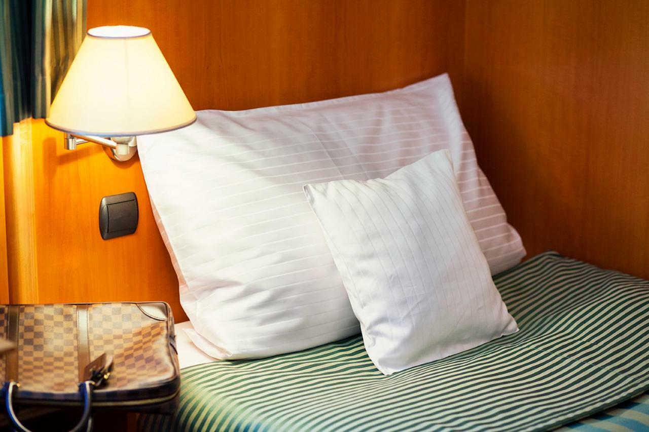 Hotel Abacie & Wellness Valašské Meziříčí Bagian luar foto